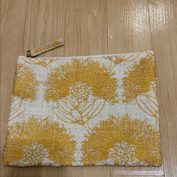 Manaola pouch - Picture 1 of 2
